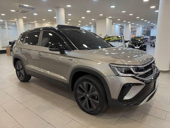 VOLKSWAGEN TAOS 1.4 250 TSI TOTAL FLEX HIGHLINE AUTOMÁTICO